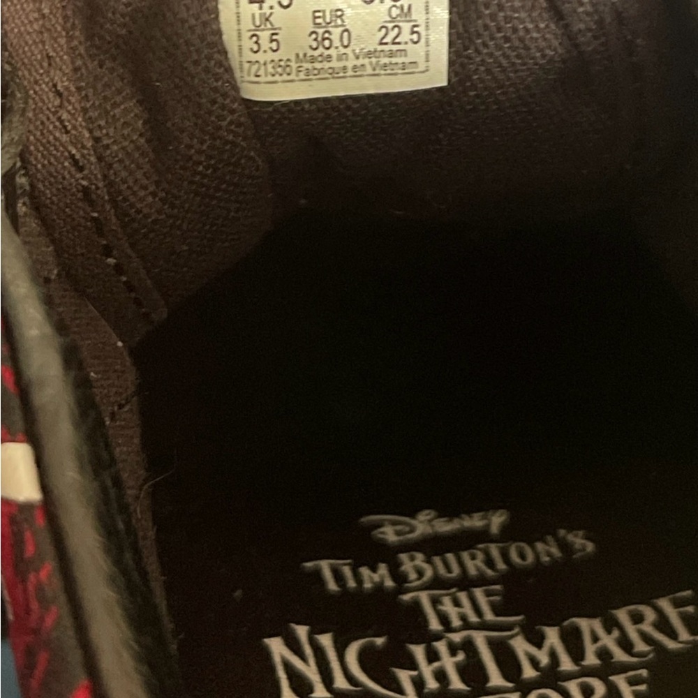 Vans Kids Sneakers Disney Nightmare Before Christmas Men’s 4.5 and Women’s 6 - Picture 9 of 9